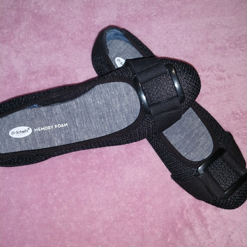 Women's flats
